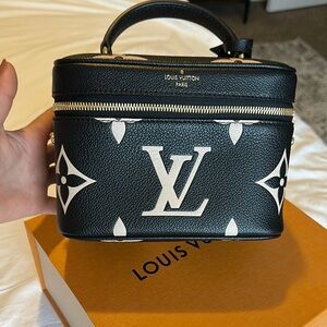 Louis Vuitton Black and Cream Vanity Case